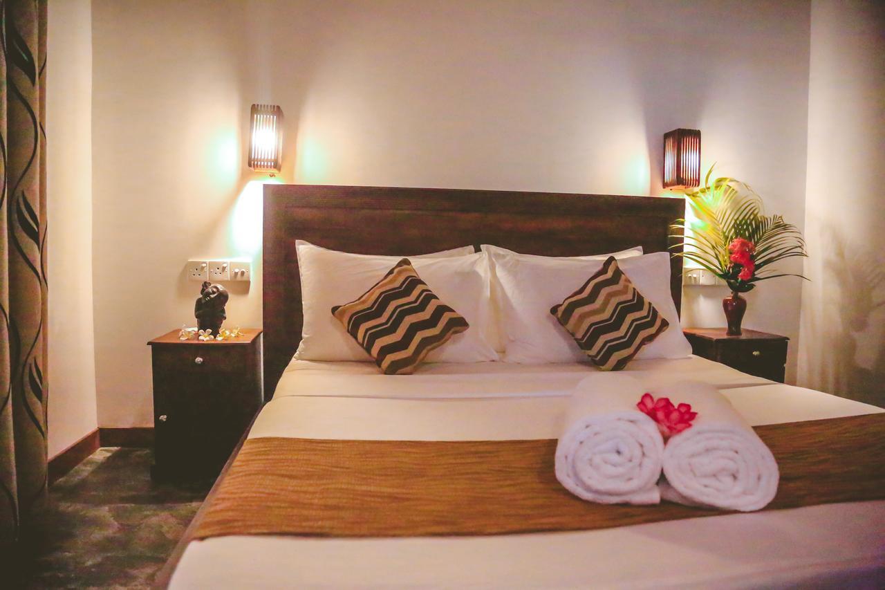 Villa Hiriketiya ดิคเวลลา ภายนอก รูปภาพ